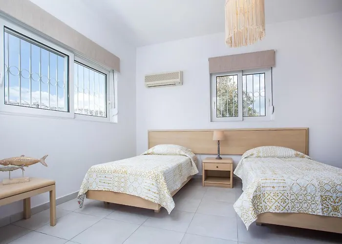 Celini House Semesterbostad *