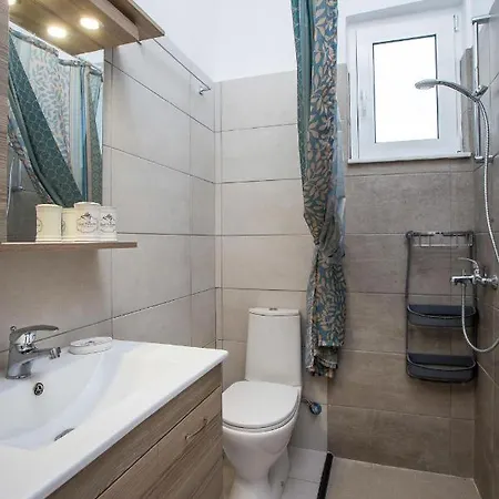 Celini House *